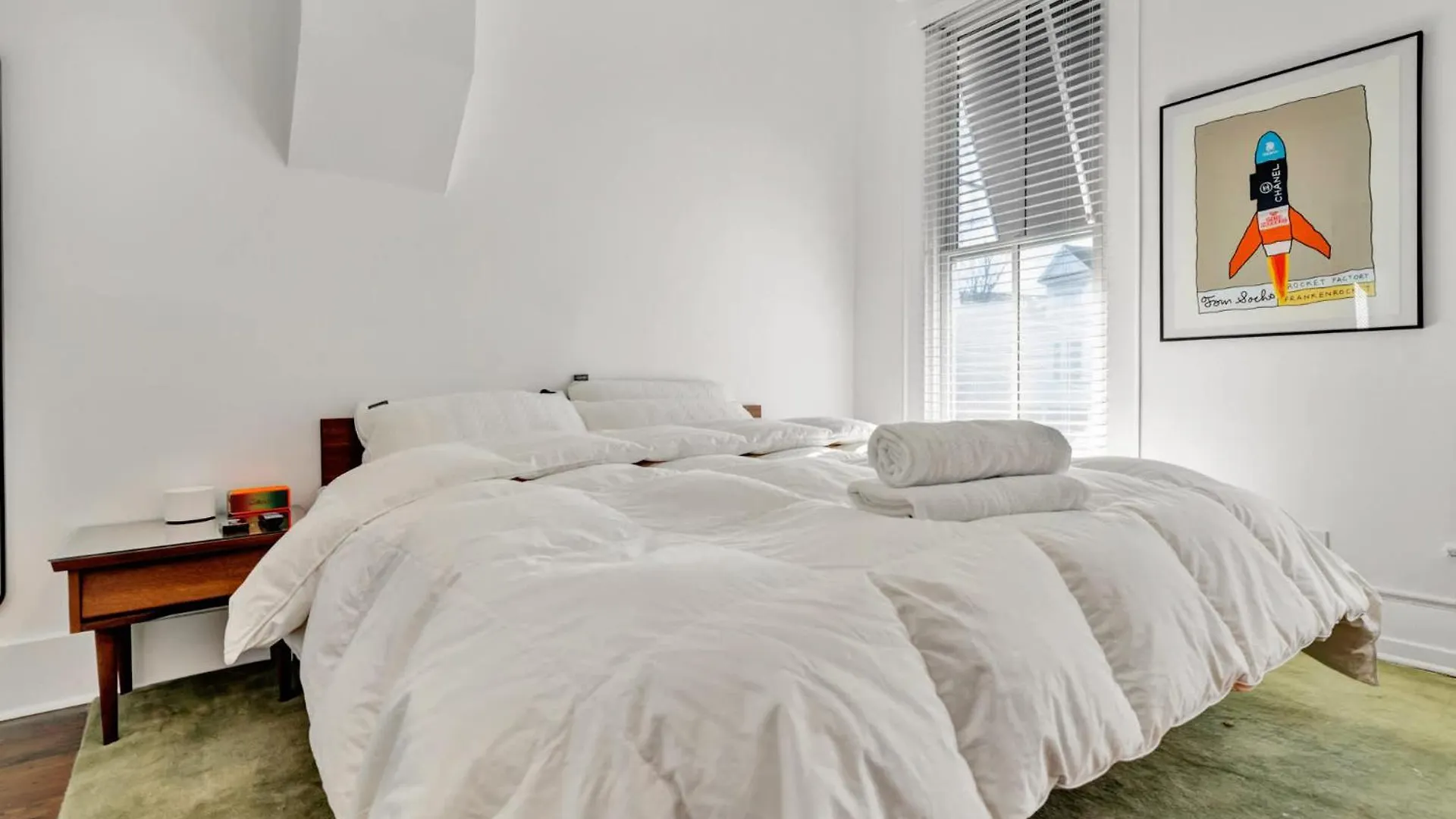 Charming Home Steps From Louisville Best Spots Daire